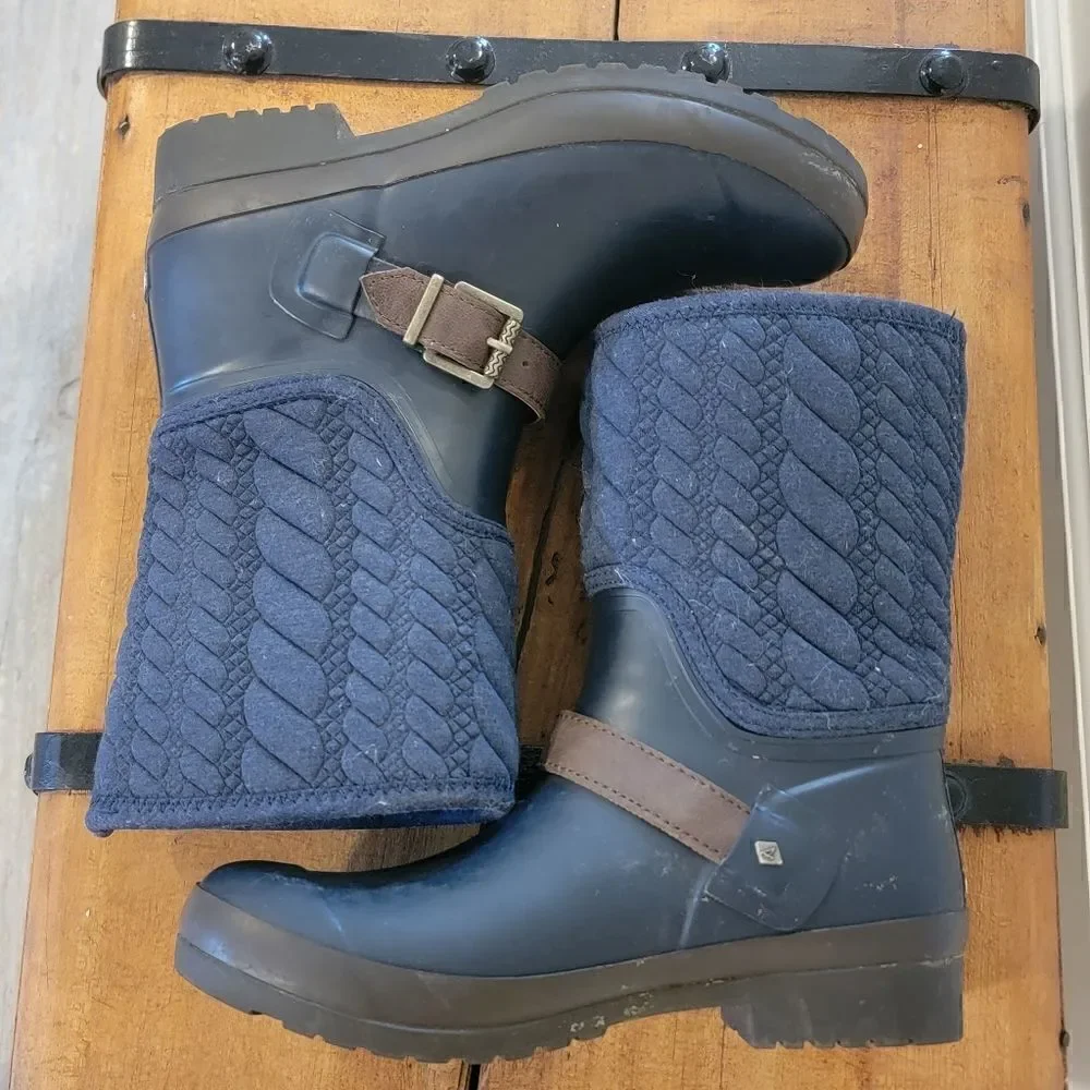 Sperry navy blue Walker fog waterproof boots size 7
